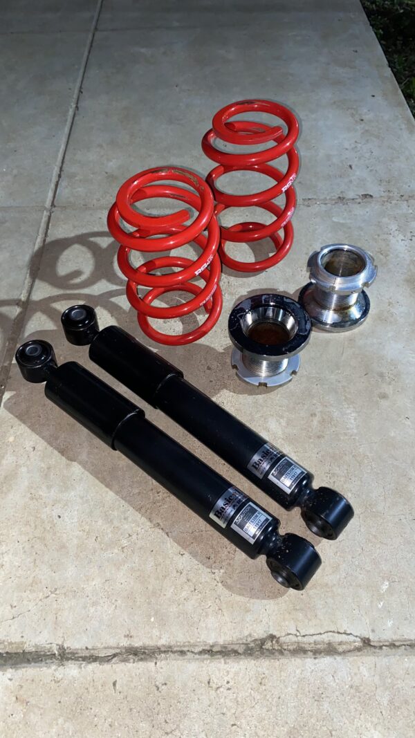 Rear Coil Over Shock Absorbers: Basic-i Intelligence , Ti2000 RS-R
